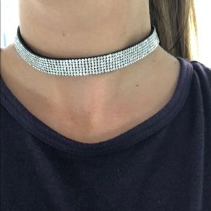 Express Choker Necklace